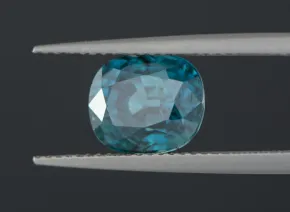 Blauer Zirkon