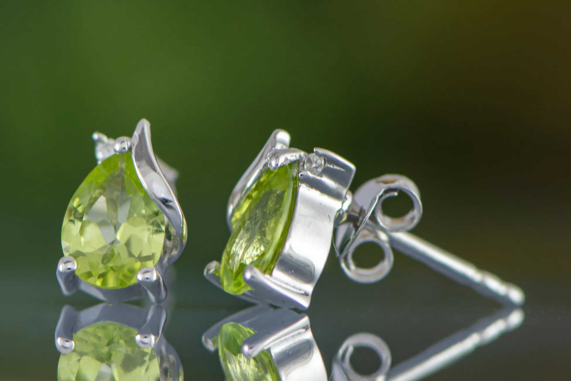 Ohrringe mit Peridot