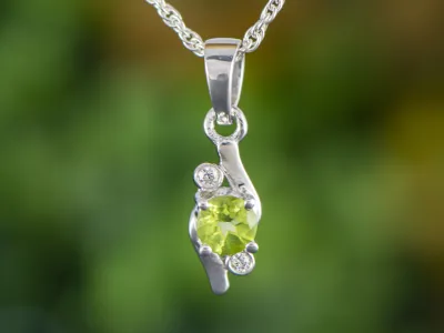 Anhänger mit Peridot