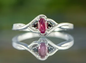 Ring mit Rubin