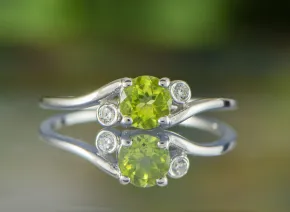 Silberring mit Peridot