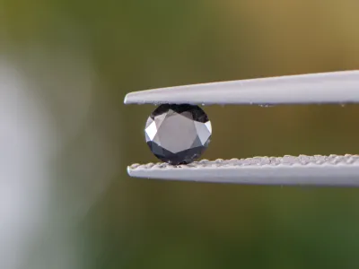 Schwarzer Diamant