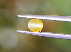 Chrysoberyll Katzenauge