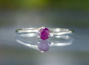 Ring mit Rubin