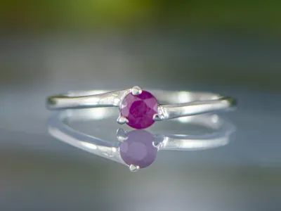Ring mit Rubin