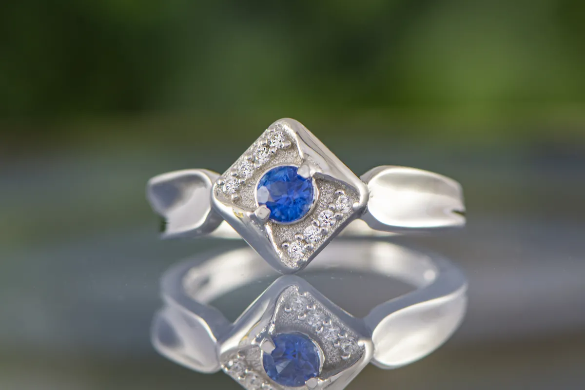 Ring mit Kyanit