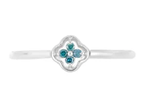Silberring mit blauen Diamanten