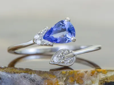 Ring mit Tansanit