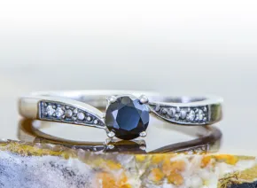 Silberring mit Onyx