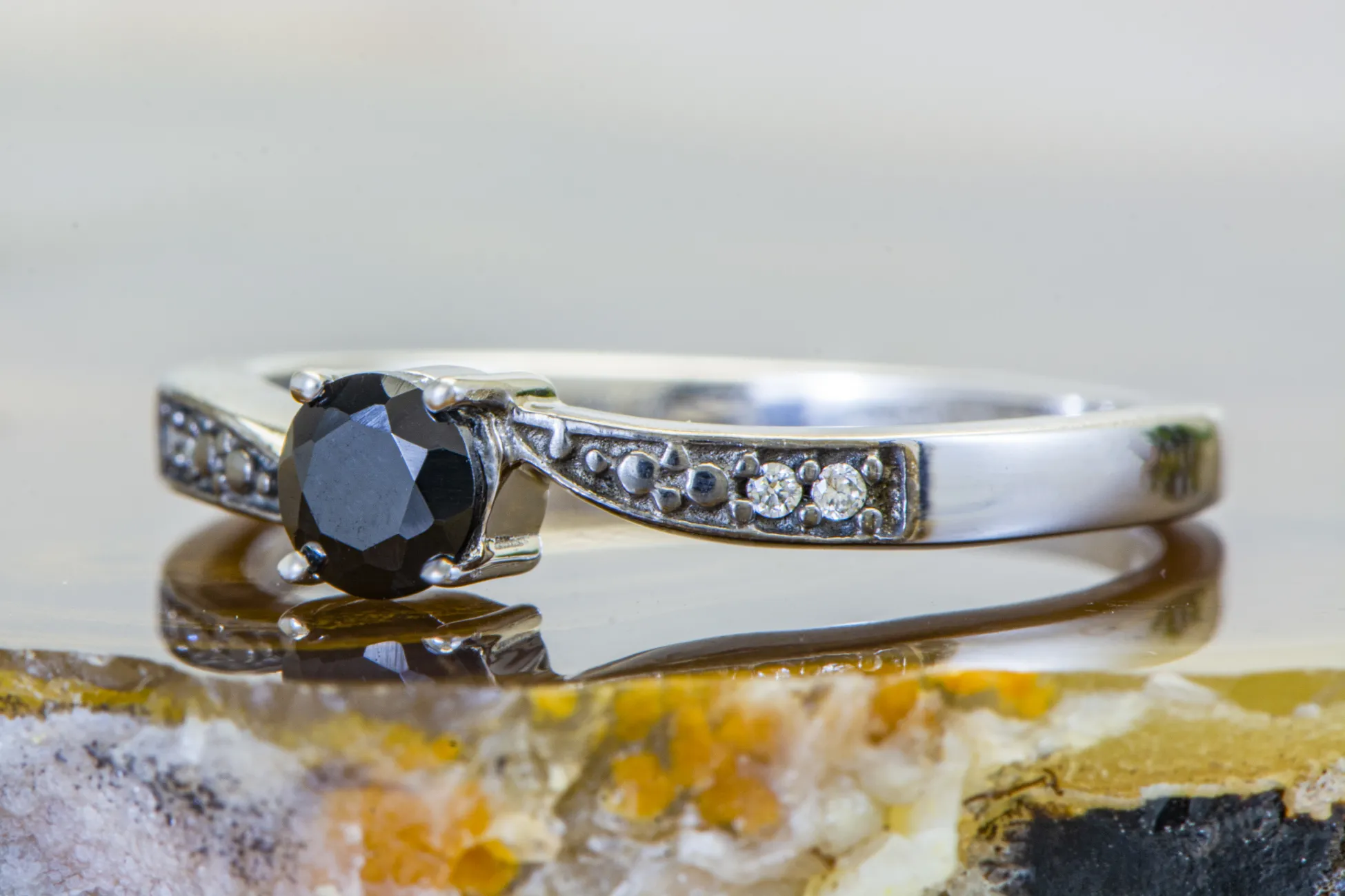 Silberring mit Onyx