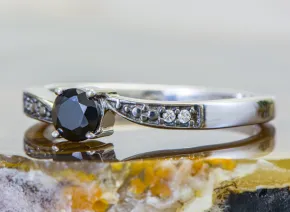 Silberring mit Onyx