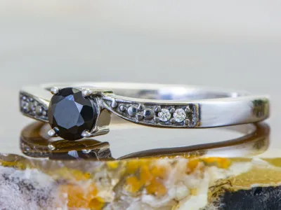 Silberring mit Onyx