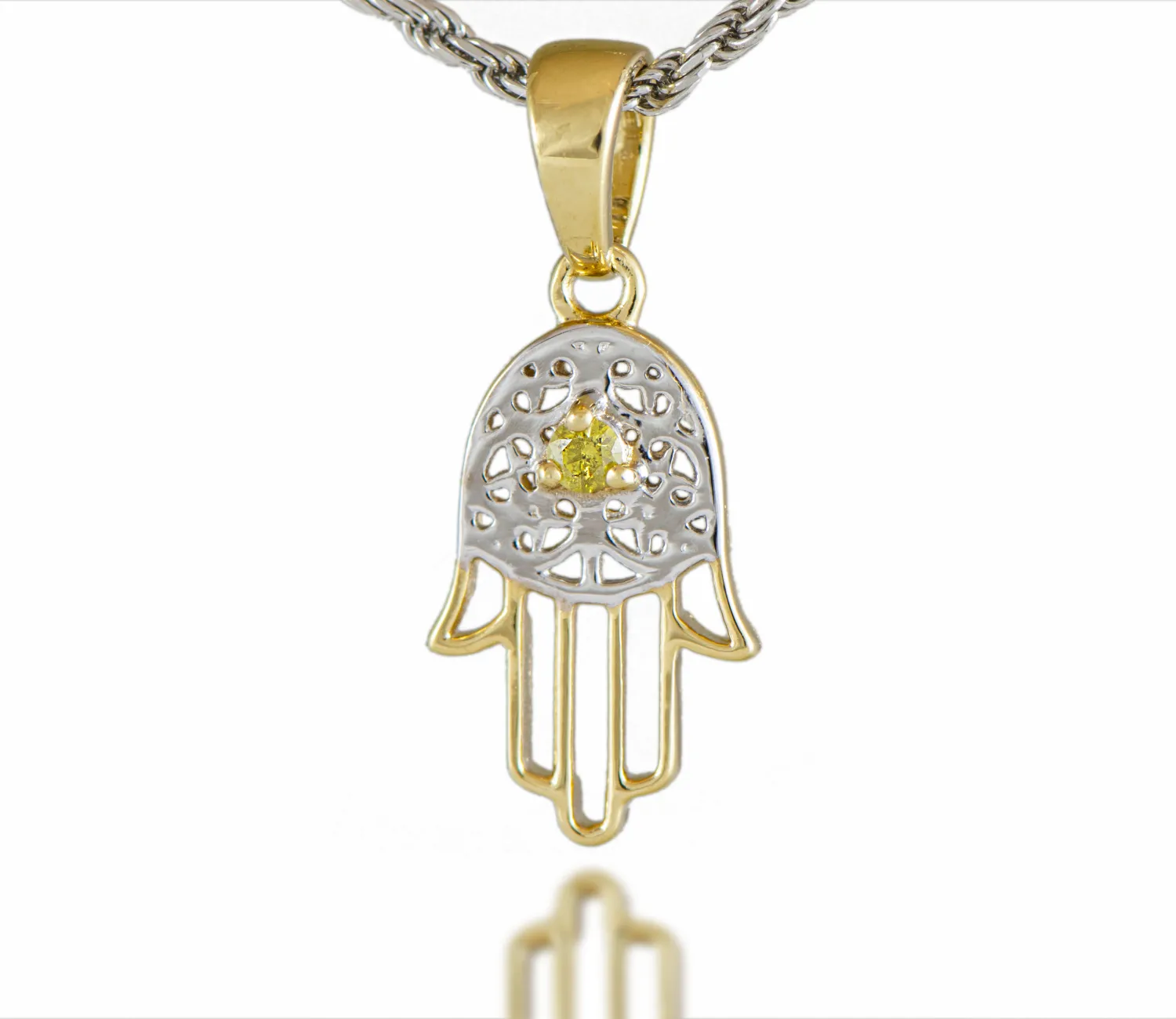 Die Hand der Fatima mit gelbem Diamanten