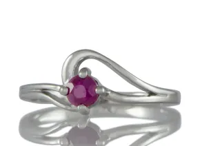 Ring mit Rubin