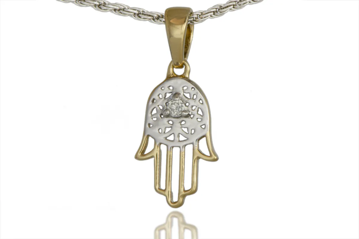 Die Hand der Fatima mit Diamant
