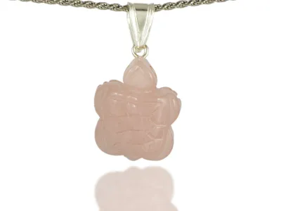 Anhänger mit Rosenquarz "Schildkröte"