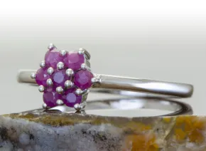 Ring mit Rubinen