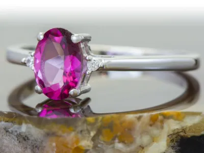 Ring mit Rosa Topas
