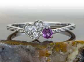 Ring mit Granat