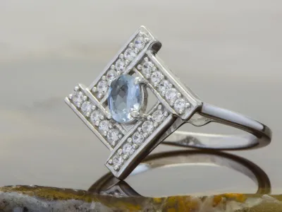 Ring mit Aquamarin