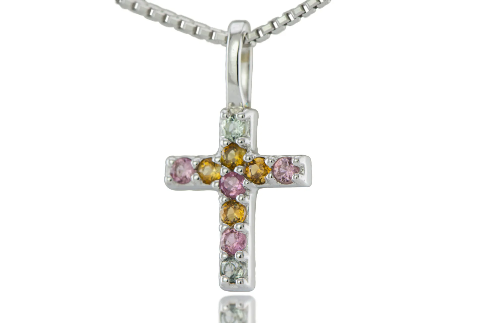Silbernes Kreuz mit Turmalin