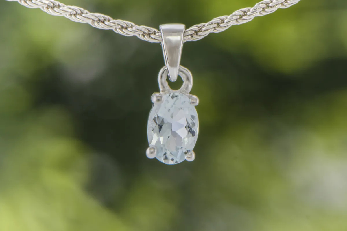 Anhänger mit Aquamarin