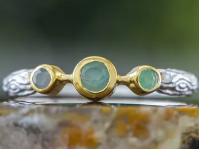 Ring mit Smaragden