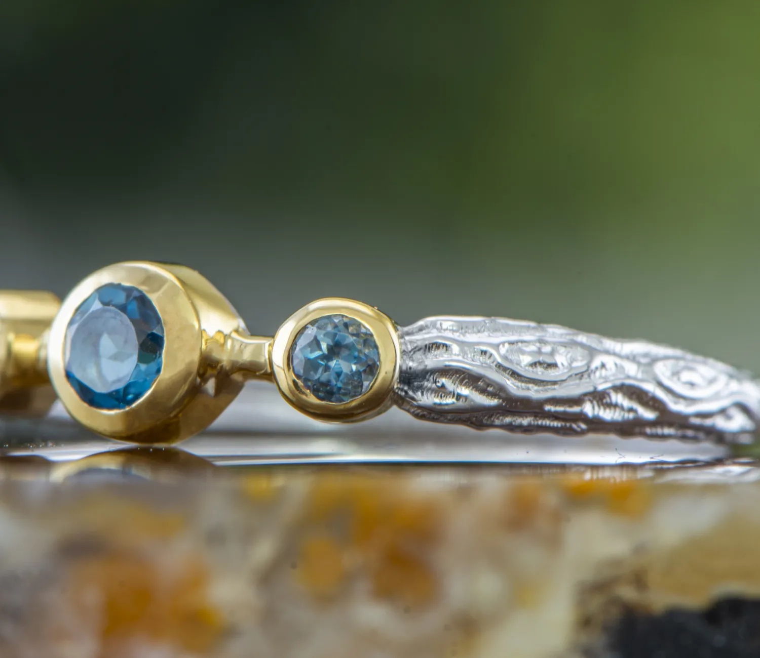 Silberring mit London Topas