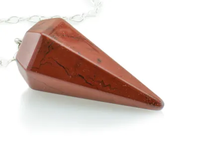 Pendulum aus rotem Jaspis