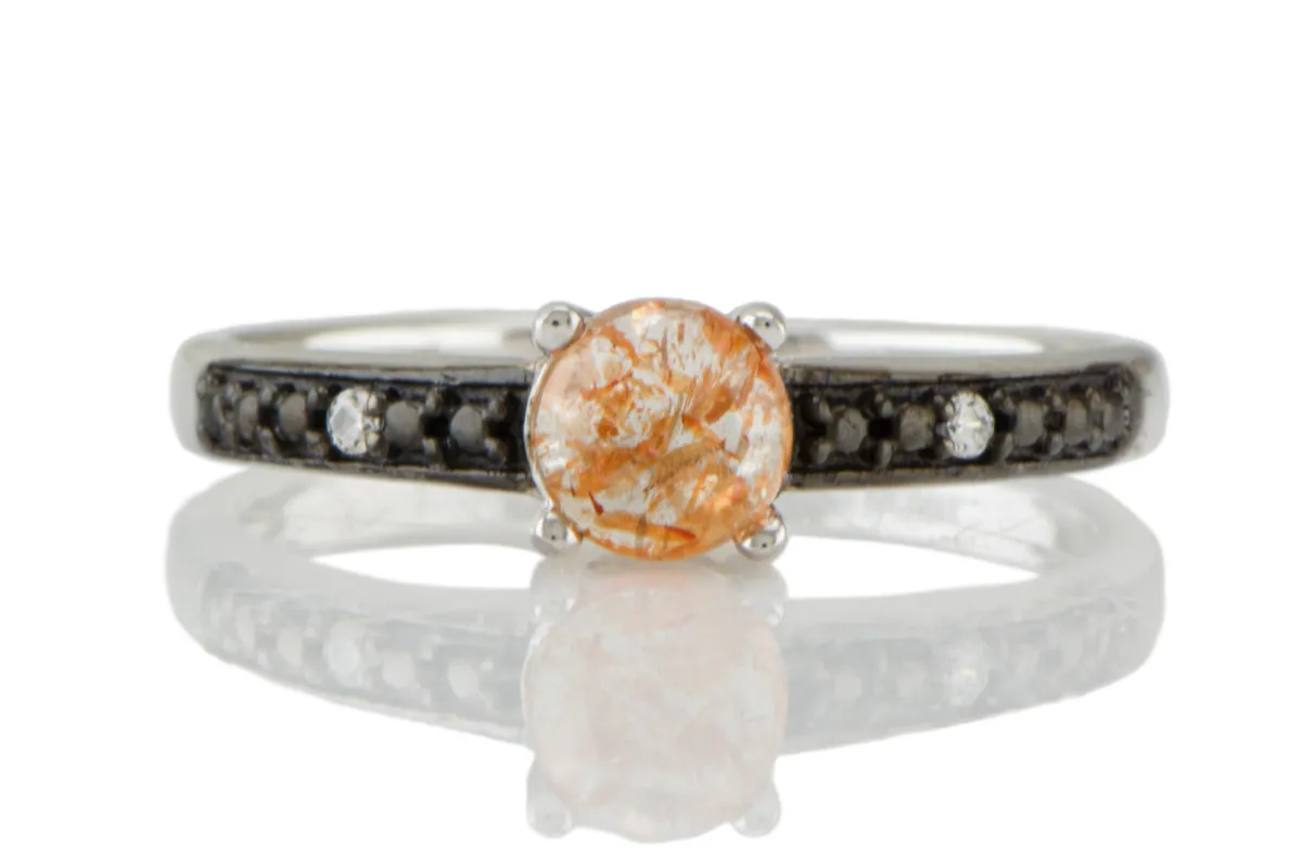 Ring mit Sonnenstein