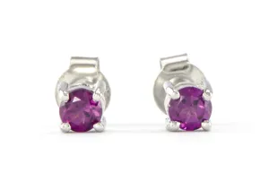 Silberohrringe mit Granat