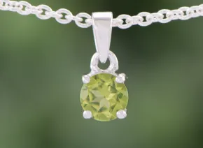 Anhänger mit Peridot