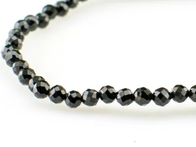 Armband mit schwarzem Turmalin