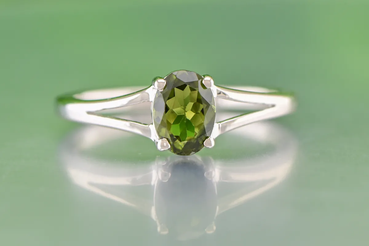 Ring mit grünem Turmalin