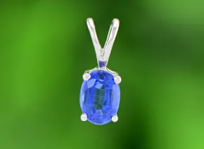Silberanhänger mit blauem Kyanit