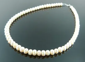 Perlenkette