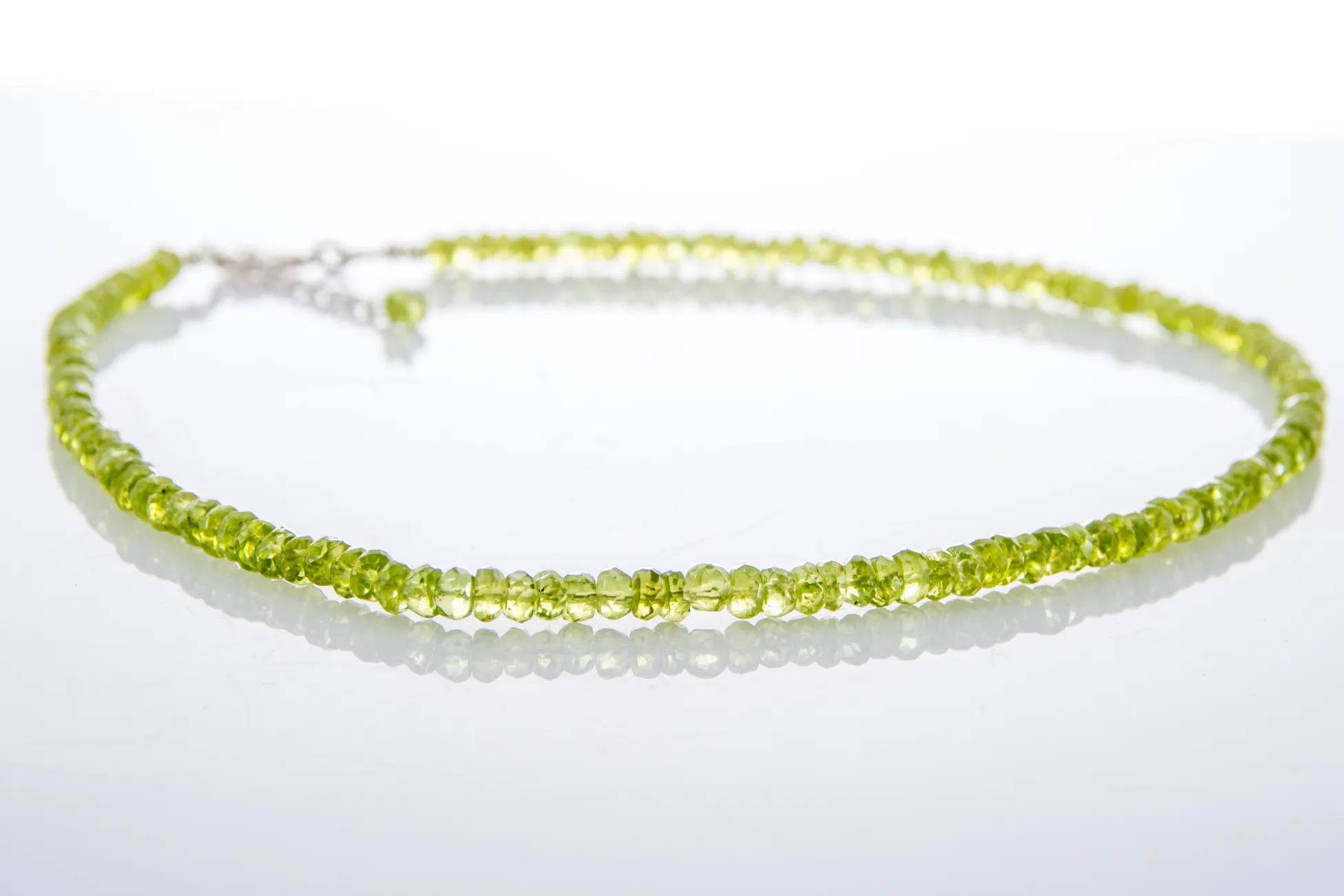 Halskette mit Peridot