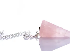 Pendel aus Rosenquarz