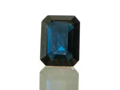 Blauer Turmalin