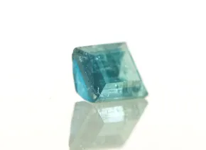 Blauer Turmalin